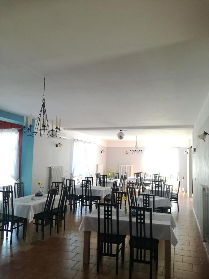 Center Angelos Bronkow ภายนอก รูปภาพ